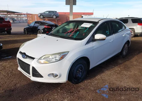 2012 Ford Focus Sel из США, поврежденный, VIN 1FAHP3H20CL393285